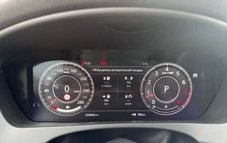 Jaguar F-Pace, 2018 год, 4 800 000 рублей, 22 фотография