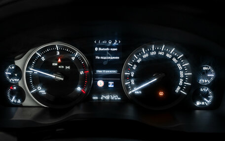 Toyota Land Cruiser 200, 2016 год, 4 950 000 рублей, 11 фотография