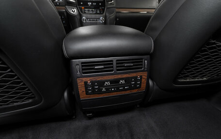 Toyota Land Cruiser 200, 2016 год, 4 950 000 рублей, 13 фотография