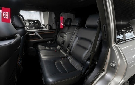 Toyota Land Cruiser 200, 2016 год, 4 950 000 рублей, 12 фотография