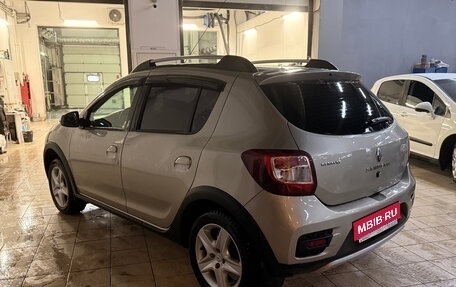 Renault Sandero II рестайлинг, 2018 год, 1 119 000 рублей, 1 фотография