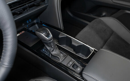 Toyota Camry, 2025 год, 4 650 000 рублей, 19 фотография