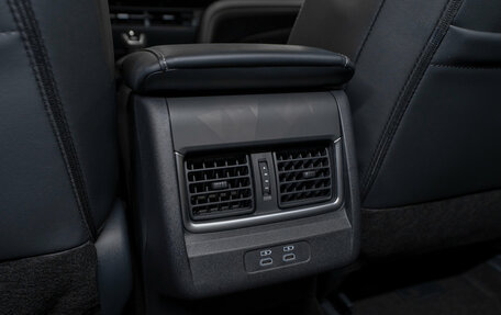 Toyota Camry, 2025 год, 4 650 000 рублей, 15 фотография