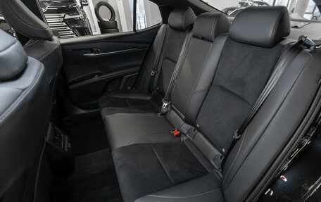 Toyota Camry, 2025 год, 4 650 000 рублей, 14 фотография