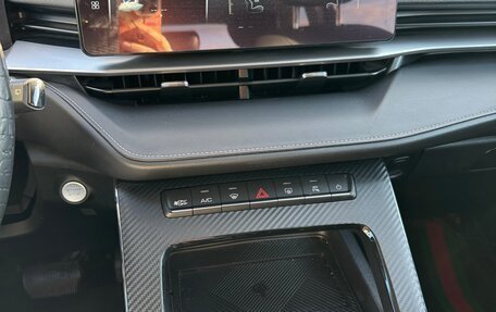 Haval H6, 2022 год, 2 300 000 рублей, 14 фотография