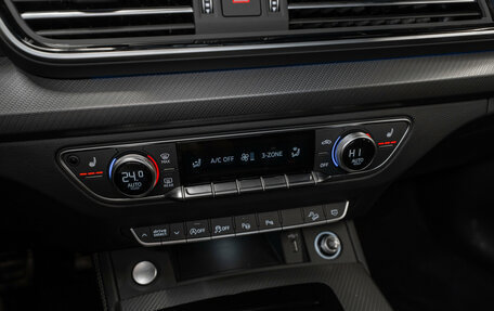 Audi Q5, 2025 год, 6 750 000 рублей, 26 фотография