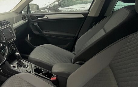 Volkswagen Tiguan II, 2017 год, 2 150 000 рублей, 11 фотография