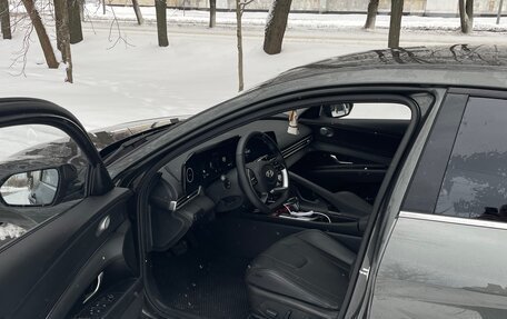 Hyundai Elantra, 2023 год, 2 295 000 рублей, 5 фотография