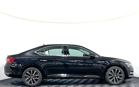 Skoda Superb III рестайлинг, 2025 год, 3 690 000 рублей, 5 фотография