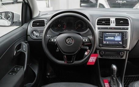 Volkswagen Polo VI (EU Market), 2018 год, 990 000 рублей, 11 фотография