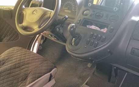 Mercedes-Benz Vito, 2003 год, 400 000 рублей, 18 фотография