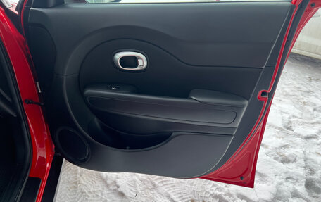 KIA Soul II рестайлинг, 2018 год, 1 699 000 рублей, 17 фотография