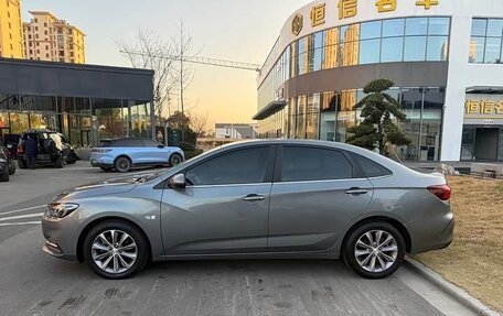 Chevrolet Monza, 2021 год, 980 004 рублей, 5 фотография