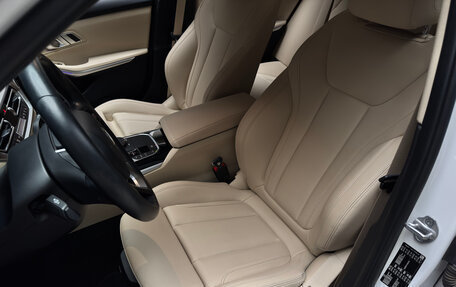 BMW 3 серия, 2020 год, 3 450 000 рублей, 13 фотография