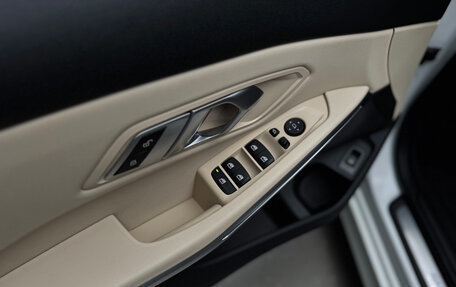 BMW 3 серия, 2020 год, 3 450 000 рублей, 15 фотография