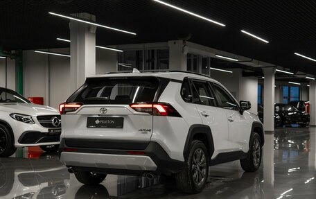 Toyota RAV4, 2025 год, 4 300 000 рублей, 5 фотография