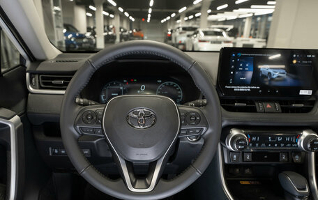 Toyota RAV4, 2025 год, 4 300 000 рублей, 11 фотография