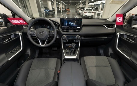 Toyota RAV4, 2025 год, 4 300 000 рублей, 8 фотография