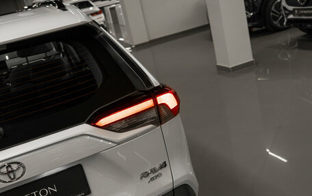 Toyota RAV4, 2025 год, 4 300 000 рублей, 28 фотография