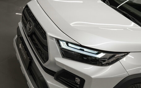 Toyota RAV4, 2025 год, 4 300 000 рублей, 27 фотография