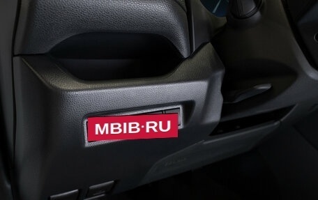 Toyota RAV4, 2025 год, 4 300 000 рублей, 20 фотография