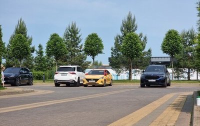 Hyundai Solaris II рестайлинг, 2021 год, 1 350 000 рублей, 1 фотография