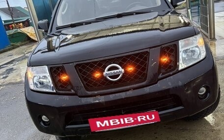 Nissan Navara (Frontier), 2012 год, 1 590 000 рублей, 10 фотография