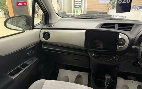 Toyota Vitz, 2011 год, 809 000 рублей, 14 фотография