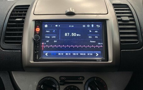 Nissan Note II рестайлинг, 2005 год, 299 000 рублей, 11 фотография