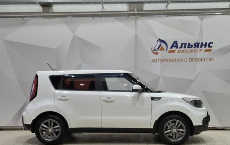 KIA Soul II рестайлинг, 2018 год, 1 600 000 рублей, 2 фотография