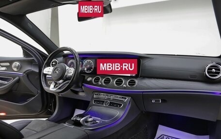 Mercedes-Benz E-Класс, 2018 год, 2 749 000 рублей, 14 фотография