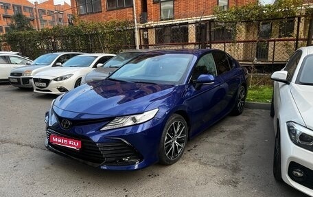 Toyota Camry, 2021 год, 2 450 000 рублей, 1 фотография