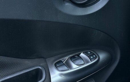 Nissan Juke II, 2012 год, 800 000 рублей, 16 фотография