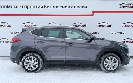 Hyundai Tucson III, 2018 год, 2 380 000 рублей, 5 фотография