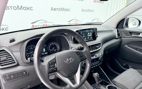 Hyundai Tucson III, 2018 год, 2 380 000 рублей, 7 фотография