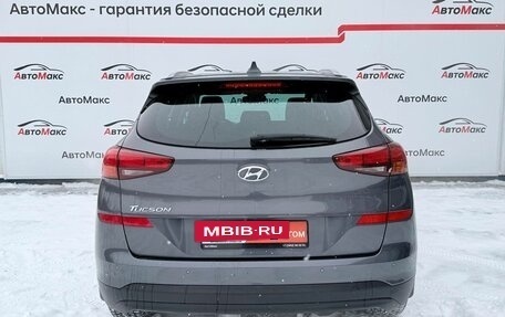 Hyundai Tucson III, 2018 год, 2 380 000 рублей, 3 фотография