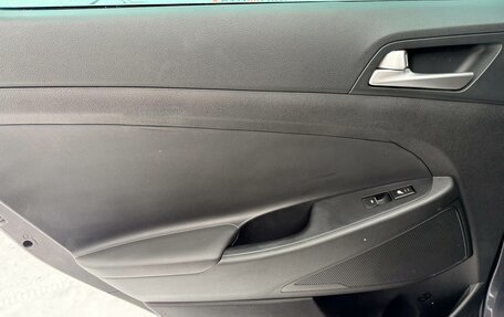 Hyundai Tucson III, 2018 год, 2 380 000 рублей, 18 фотография