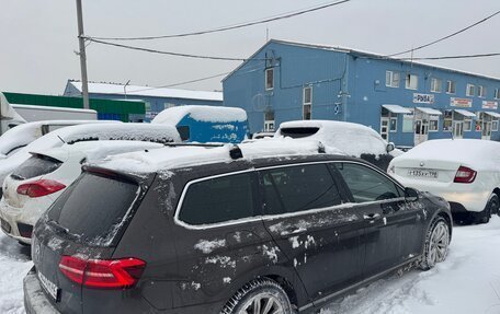 Volkswagen Passat B8 рестайлинг, 2016 год, 1 330 000 рублей, 3 фотография