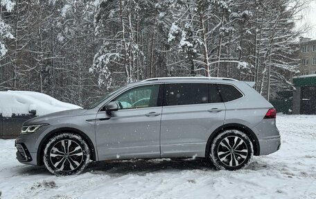 Volkswagen Tiguan II, 2021 год, 4 800 000 рублей, 7 фотография