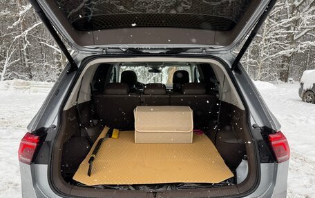 Volkswagen Tiguan II, 2021 год, 4 800 000 рублей, 18 фотография