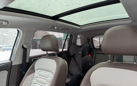 Volkswagen Tiguan II, 2021 год, 4 800 000 рублей, 17 фотография