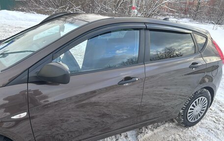 Hyundai Solaris II рестайлинг, 2015 год, 1 100 000 рублей, 3 фотография