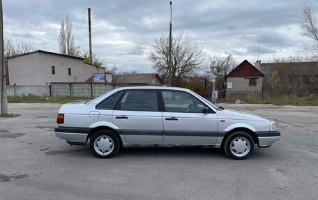 Volkswagen Passat B3, 1988 год, 230 000 рублей, 3 фотография