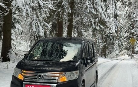 Honda Stepwgn IV, 2011 год, 1 450 000 рублей, 6 фотография