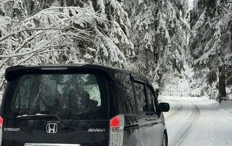 Honda Stepwgn IV, 2011 год, 1 450 000 рублей, 5 фотография