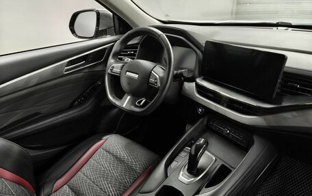 Haval F7x I, 2022 год, 2 300 000 рублей, 10 фотография