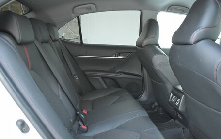 Toyota Camry, 2020 год, 3 165 000 рублей, 19 фотография