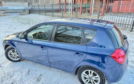 KIA cee'd I рестайлинг, 2008 год, 485 000 рублей, 6 фотография