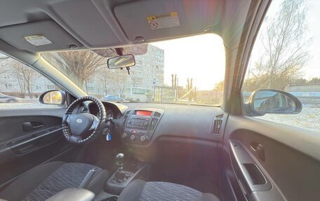 KIA cee'd I рестайлинг, 2008 год, 485 000 рублей, 11 фотография