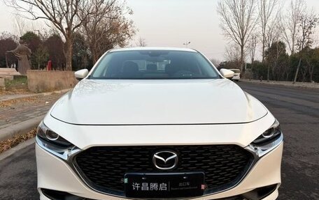 Mazda 3, 2022 год, 1 280 000 рублей, 2 фотография